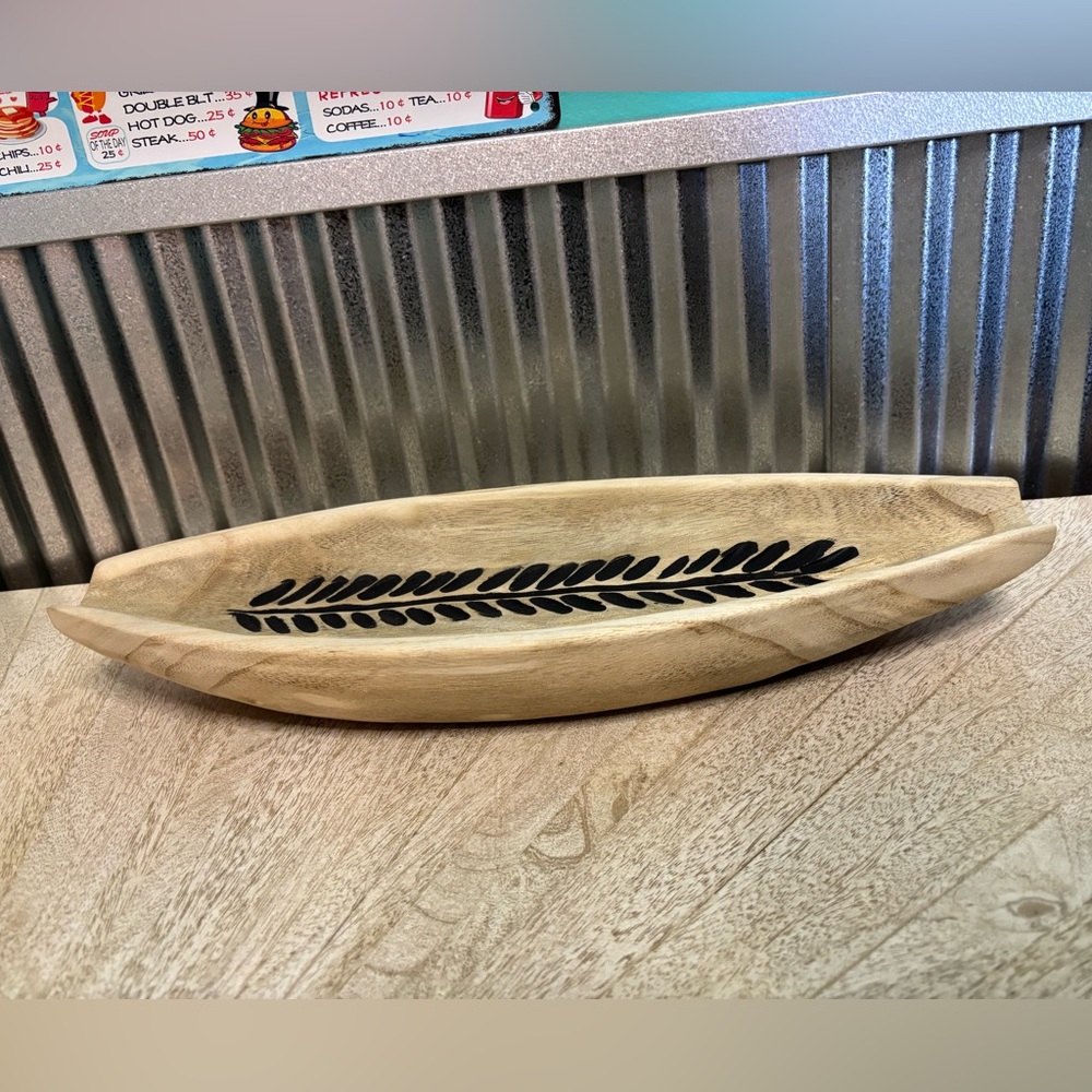 Hand-Carved Wood Serving Tray/Dough Bowl with Black Leaf Inlay — Natural